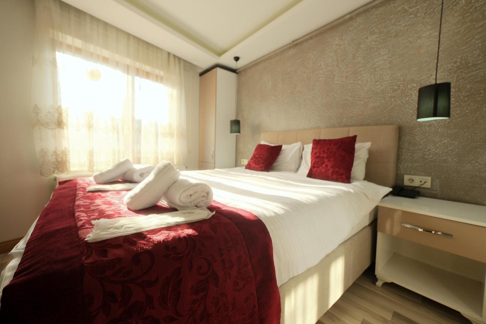 Taksim Celebi Suites Estambul Exterior foto