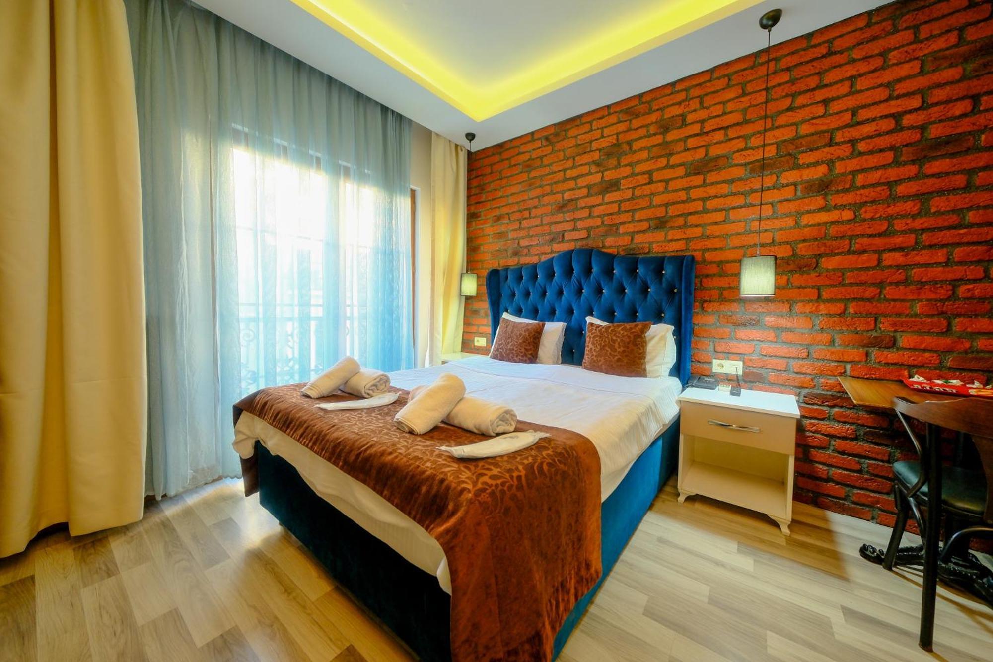 Taksim Celebi Suites Estambul Exterior foto