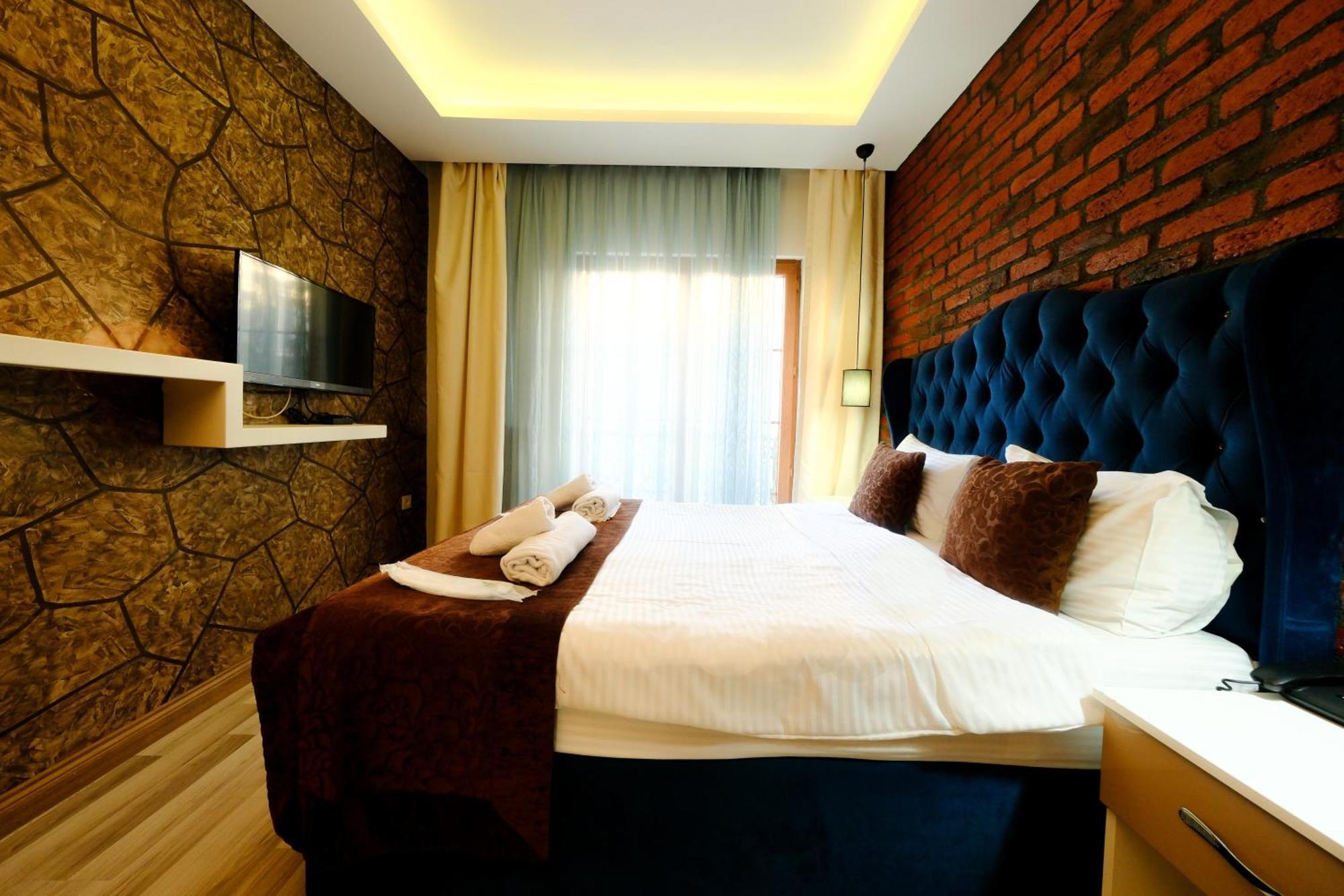 Taksim Celebi Suites Estambul Exterior foto