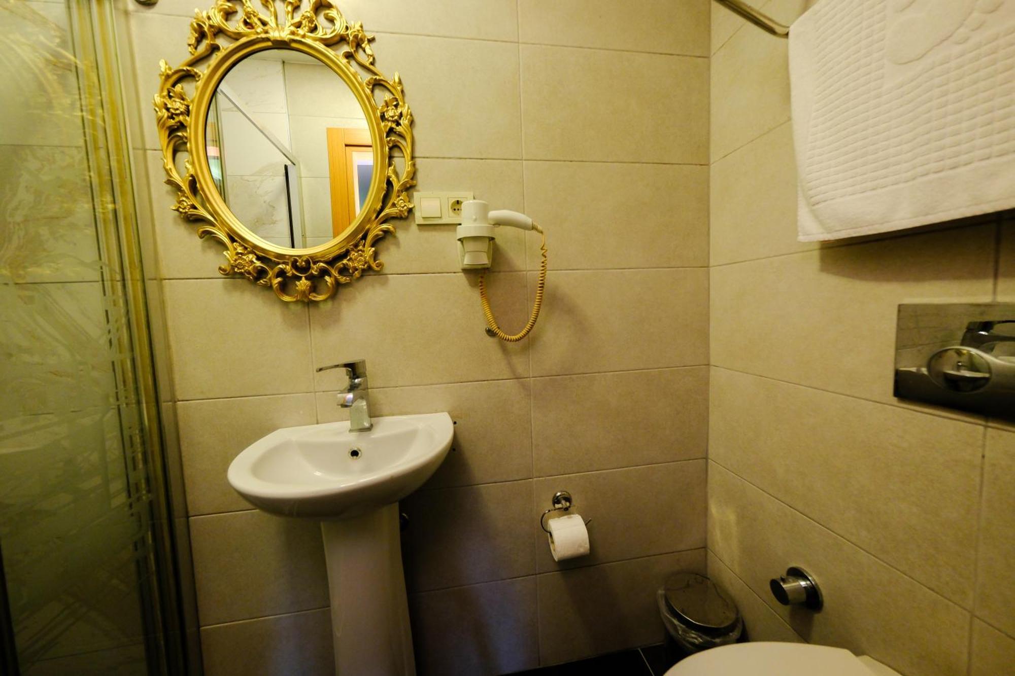 Taksim Celebi Suites Estambul Exterior foto