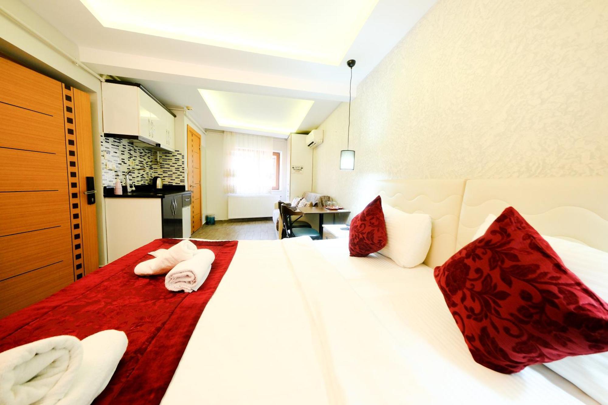 Taksim Celebi Suites Estambul Exterior foto