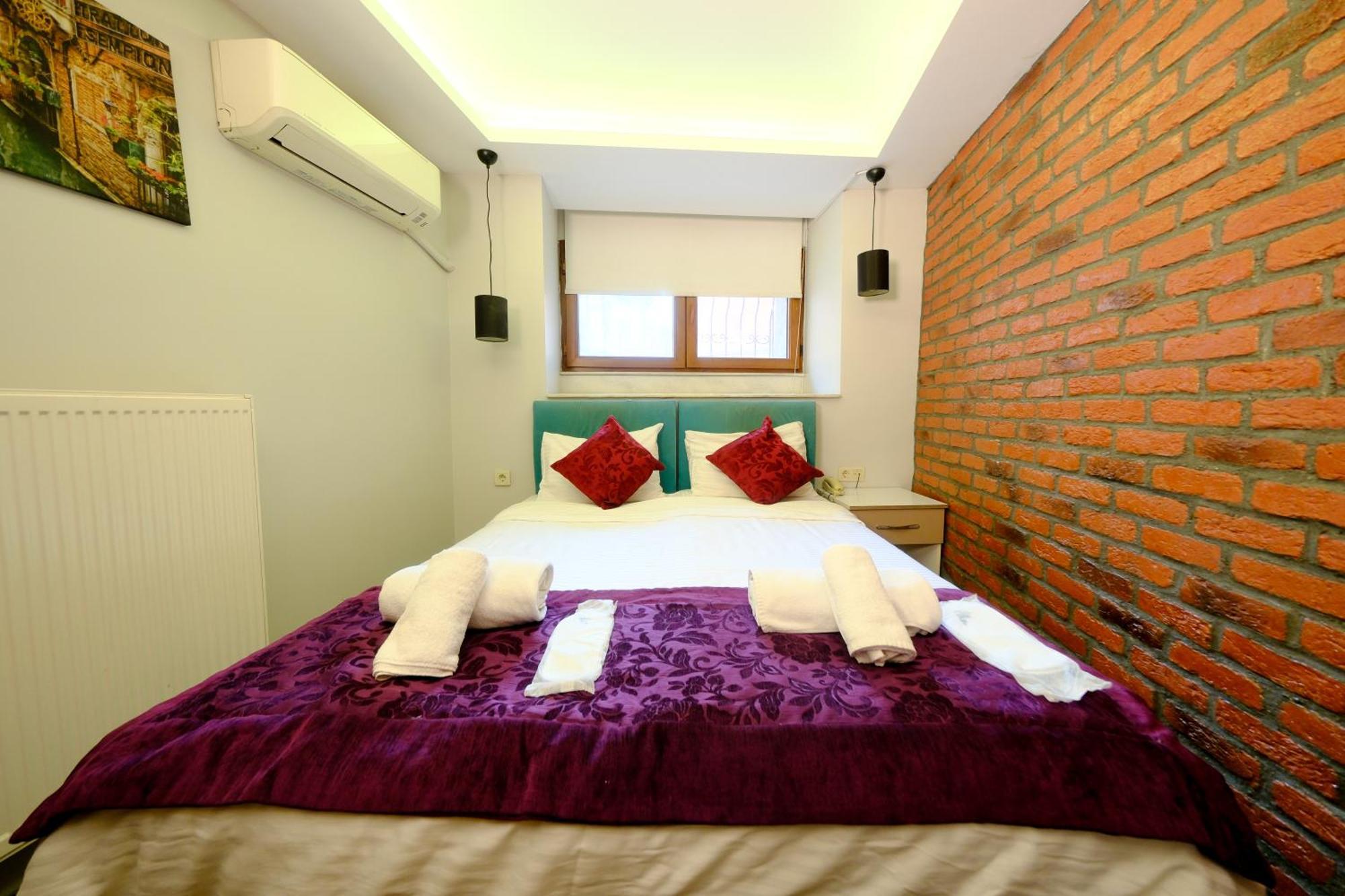 Taksim Celebi Suites Estambul Exterior foto